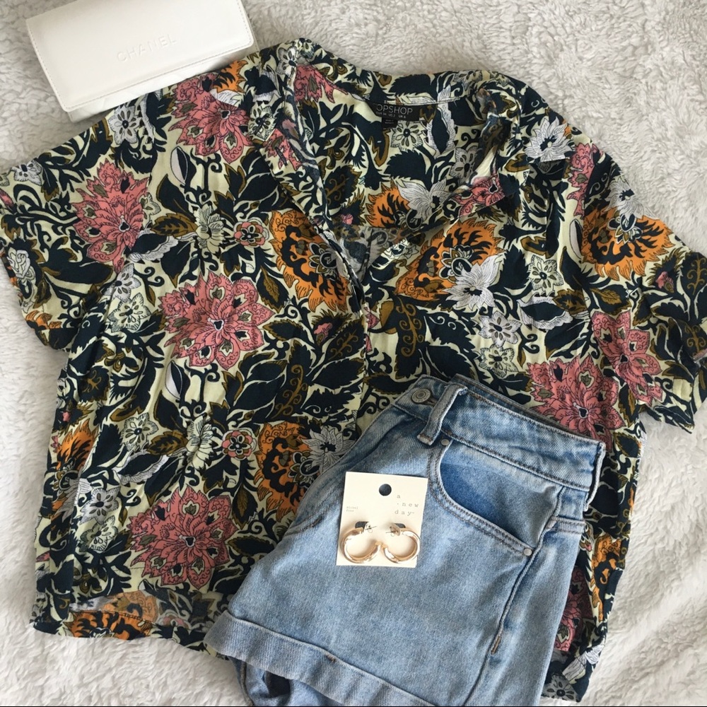 🔥Short-sleeve button up